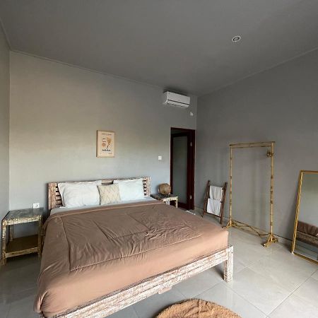 Tyana Private Room In Batu Bolong 26 Canggu Exteriör bild