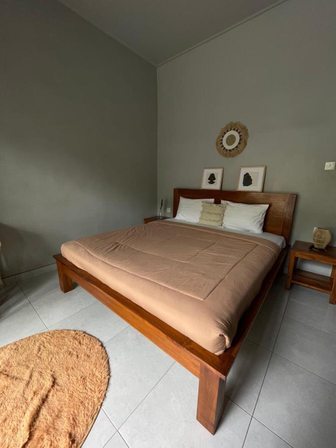 Tyana Private Room In Batu Bolong 26 Canggu Exteriör bild